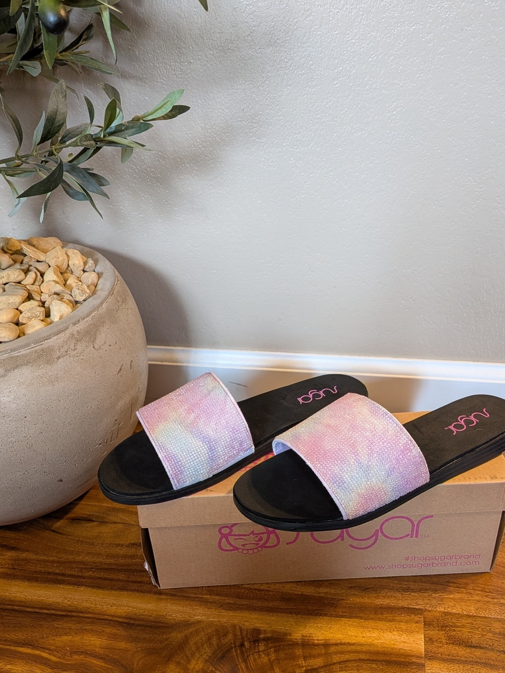 Sugar *NEW* Women's Sahara Pink Tie Dye Rhinestone Slide Sandals Size 8M